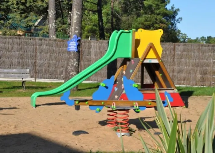 Cosy Avec Terrasse Au Calme - Api-1-52-1060 Campingplatz